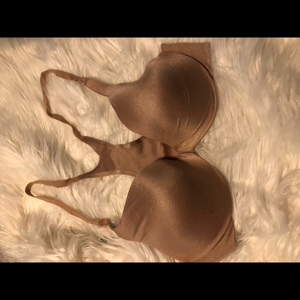 VIctorias Secret Bra - Picture 2 of 4
